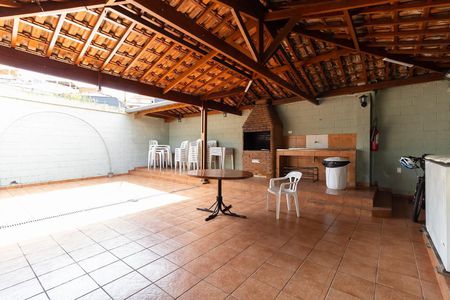 Apartamento à venda com 45m², 2 quartos e 1 vagaChurrasqueira