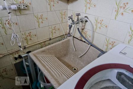 Apartamento à venda com 60m², 3 quartos e 1 vagaÁrea de Serviço