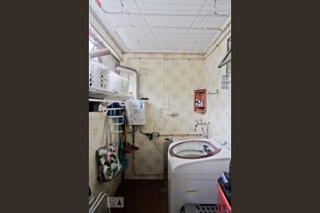 Apartamento à venda com 60m², 3 quartos e 1 vagaÁrea de Serviço