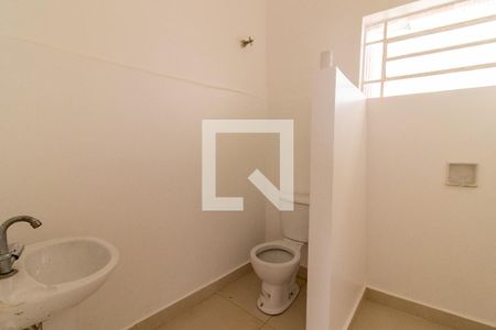 Banheiro de casa para alugar com 2 quartos, 80m² em Jardim Primavera, Campinas