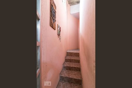 Casa à venda com 226m², 12 quartos e 4 vagasCasa 5 - escadas