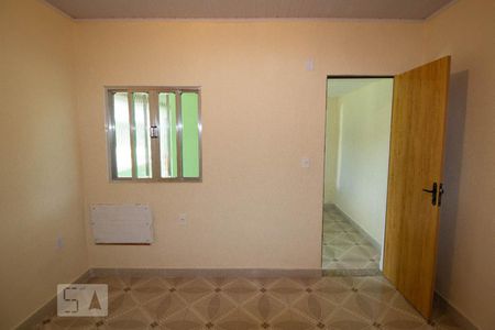 Quarto  de casa para alugar com 1 quarto, 40m² em Vila Leopoldina, Duque de Caxias