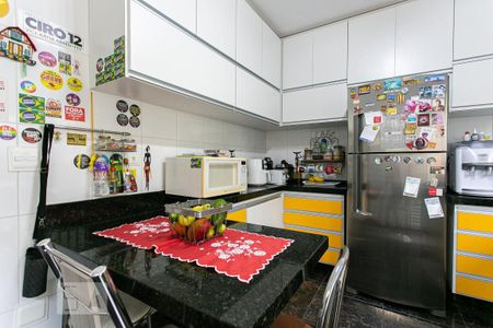 Casa à venda com 105m², 2 quartos e 1 vagaCozinha