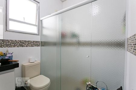 Casa à venda com 105m², 2 quartos e 1 vagaBanheiro 1