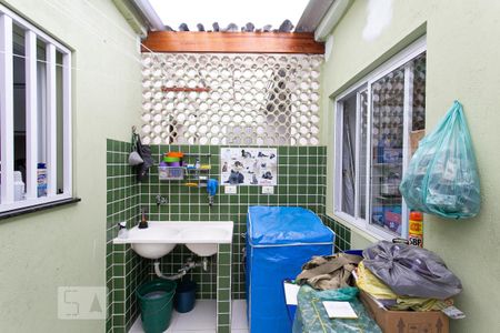 Casa à venda com 105m², 2 quartos e 1 vagaÁrea de Serviço