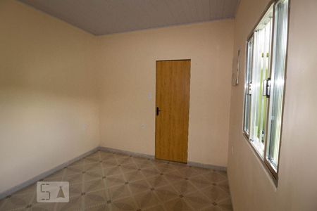 Quarto de casa para alugar com 1 quarto, 40m² em Vila Leopoldina, Duque de Caxias