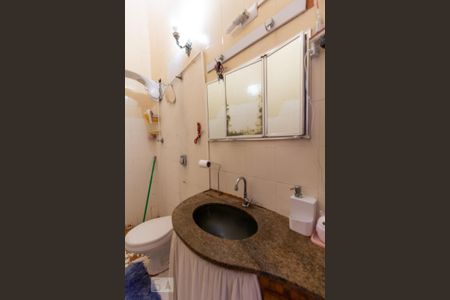 Casa à venda com 100m², 2 quartos e 1 vagaBanheiro Social