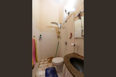 Casa à venda com 100m², 2 quartos e 1 vagaBanheiro Social