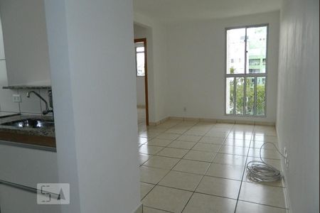 Sala de apartamento para alugar com 2 quartos, 49m² em Castelo, Belo Horizonte