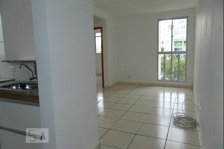 Sala de apartamento à venda com 2 quartos, 49m² em Castelo, Belo Horizonte