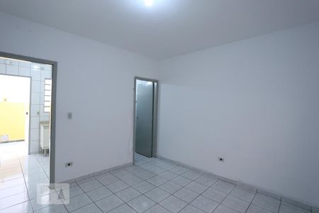 Quarto de casa para alugar com 1 quarto, 46m² em Artur Alvim, São Paulo