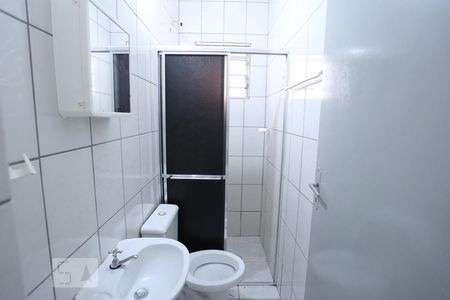 Banheiro de casa para alugar com 1 quarto, 46m² em Artur Alvim, São Paulo
