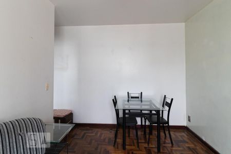 Sala de apartamento à venda com 3 quartos, 70m² em Camaquã, Porto Alegre