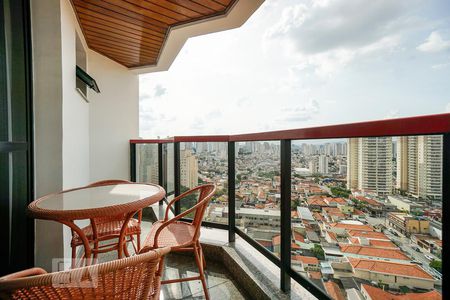Varanda de apartamento para alugar com 3 quartos, 100m² em Vila Carrão, São Paulo