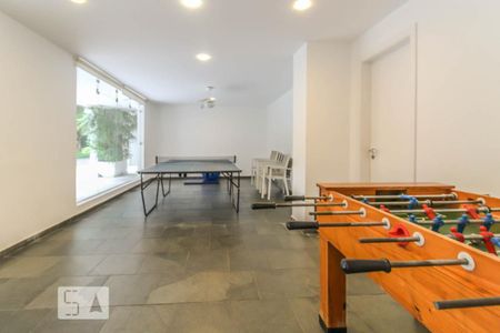 Apartamento à venda com 215m², 3 quartos e 2 vagas Apartamento à venda com 215m², 3 quartos e 2 vagasSala de Jogos
