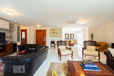 Apartamento à venda com 215m², 3 quartos e 2 vagas Apartamento à venda com 215m², 3 quartos e 2 vagasSala