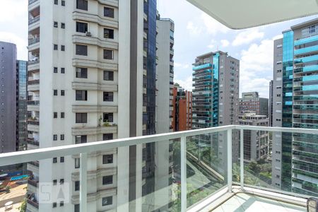 Apartamento à venda com 215m², 3 quartos e 2 vagas Apartamento à venda com 215m², 3 quartos e 2 vagasVaranda da sala