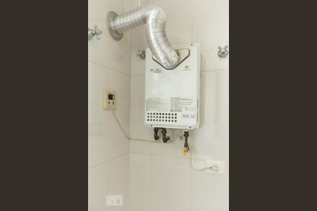 Apartamento à venda com 215m², 3 quartos e 2 vagas Apartamento à venda com 215m², 3 quartos e 2 vagasÁrea de Serviço