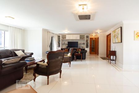 Apartamento à venda com 215m², 3 quartos e 2 vagas Apartamento à venda com 215m², 3 quartos e 2 vagasSala