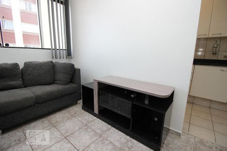 Sala de apartamento para alugar com 2 quartos, 76m² em Guará Ii, Brasília