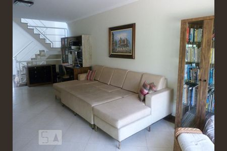 Sala de casa à venda com 3 quartos, 300m² em Vila Moinho Velho, São Paulo