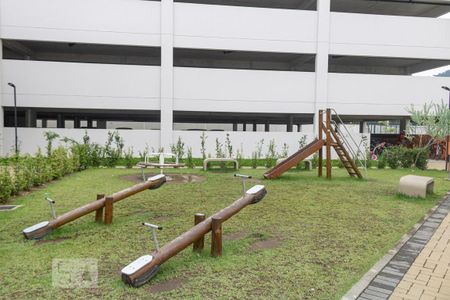 Apartamento à venda com 44m², 2 quartos e 1 vagaÁrea Comum - Playground