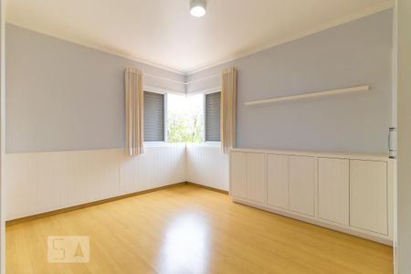 Casa de condomínio à venda com 498m², 6 quartos e 4 vagasQuarto da suíte 4