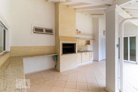 Casa de condomínio à venda com 498m², 6 quartos e 4 vagasEspaço gourmet