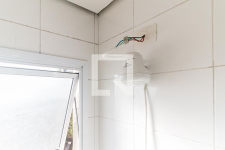 Apartamento para alugar com 66m², 2 quartos e 1 vaga Apartamento para alugar com 66m², 2 quartos e 1 vagaBanheiro da Suíte 2
