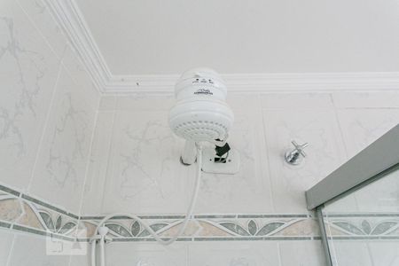 Apartamento à venda com 70m², 3 quartos e sem vagaBanheiro - Chuveiro