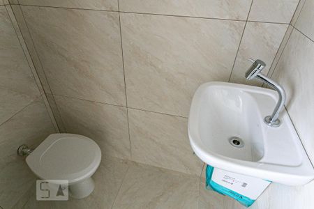 Apartamento à venda com 70m², 3 quartos e sem vagaBanheiro de Serviço