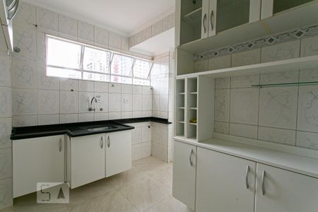Apartamento à venda com 70m², 3 quartos e sem vagaCozinha