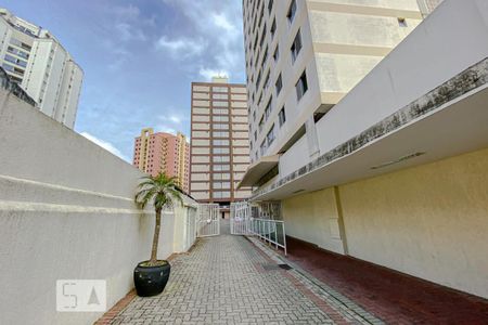 Apartamento para alugar com 100m², 3 quartos e 1 vaga Apartamento para alugar com 100m², 3 quartos e 1 vagaÁrea comum - Entrada