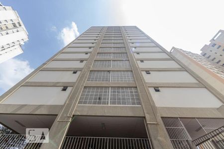 Apartamento para alugar com 100m², 3 quartos e 1 vaga Apartamento para alugar com 100m², 3 quartos e 1 vagaFachada