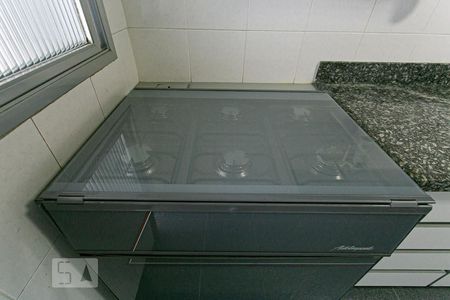 Apartamento para alugar com 100m², 3 quartos e 1 vaga Apartamento para alugar com 100m², 3 quartos e 1 vagaCozinha - Fogão