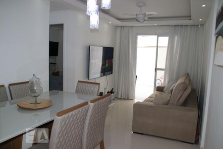 Sala de apartamento à venda com 2 quartos, 78m² em Taquara, Rio de Janeiro
