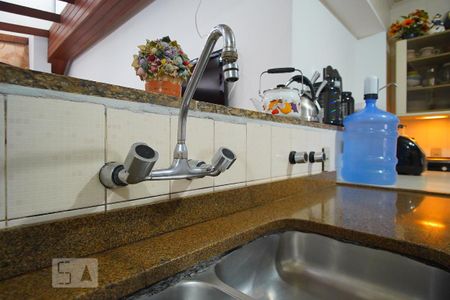 Casa à venda com 375m², 6 quartos e 5 vagasCozinha