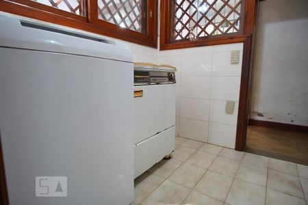 Casa à venda com 375m², 6 quartos e 5 vagasÁrea de Serviço