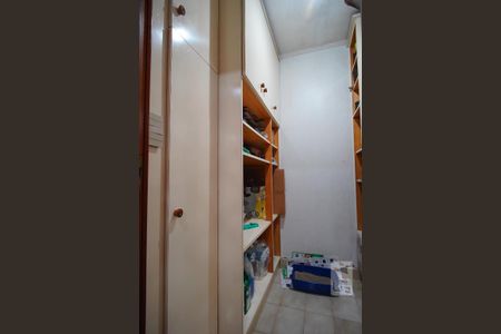 Casa à venda com 375m², 6 quartos e 5 vagasÁrea de Serviço