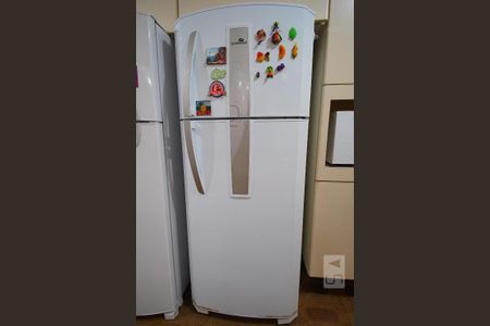 Casa à venda com 375m², 6 quartos e 5 vagasCozinha