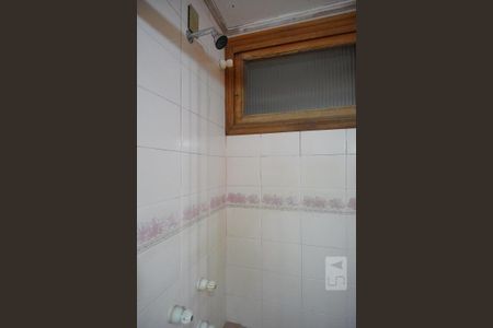 Casa à venda com 375m², 6 quartos e 5 vagasBanheiro suite 2