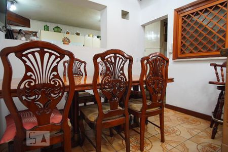 Casa à venda com 375m², 6 quartos e 5 vagasEspaço Gourmet