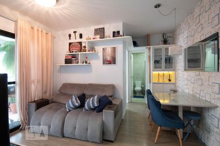 Apartamento à venda com 42m², 1 quarto e 1 vagaSala