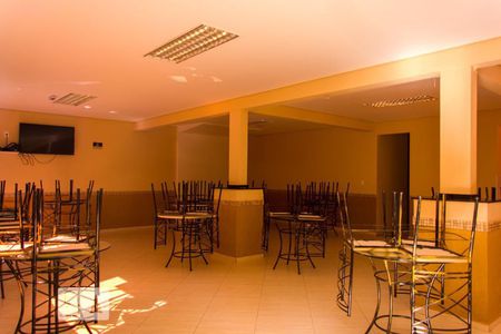 Apartamento para alugar com 64m², 3 quartos e 1 vaga Apartamento para alugar com 64m², 3 quartos e 1 vagaÁrea comum - Salão de festas