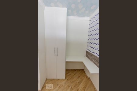 Apartamento para alugar com 64m², 3 quartos e 1 vaga Apartamento para alugar com 64m², 3 quartos e 1 vagaArmário