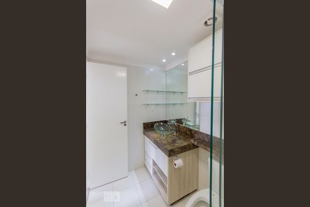 Apartamento para alugar com 64m², 3 quartos e 1 vaga Apartamento para alugar com 64m², 3 quartos e 1 vagaBanheiro