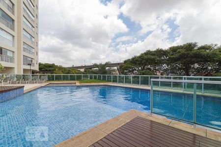 Apartamento à venda com 130m², 3 quartos e 2 vagasPiscina