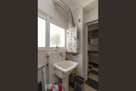 Apartamento à venda com 130m², 3 quartos e 2 vagasÁrea de serviço