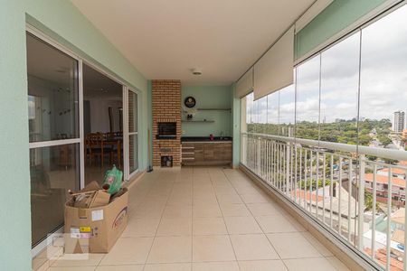 Apartamento à venda com 130m², 3 quartos e 2 vagasVaranda