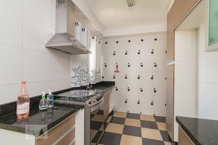 Apartamento à venda com 130m², 3 quartos e 2 vagasCozinha
